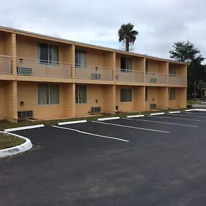 https://host-inn.thedaytonabeachhotels.com